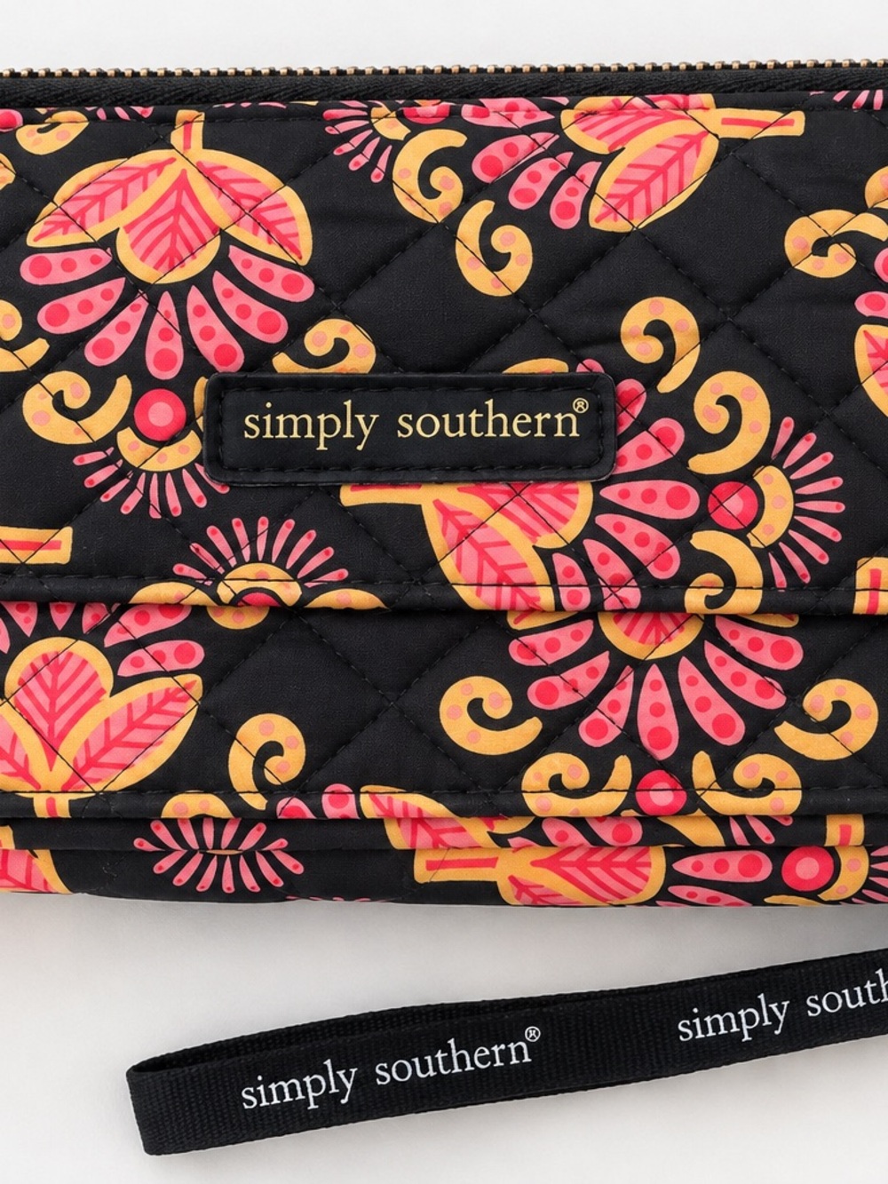 Simply Southern Quilted Floral Zip Around Wallet Wristlet Black Pink